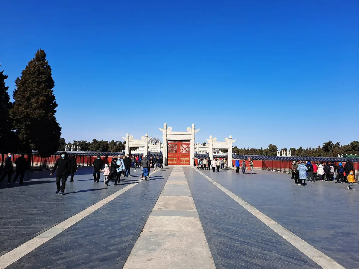 The Danbi Bridge, the raised walkway between the altars